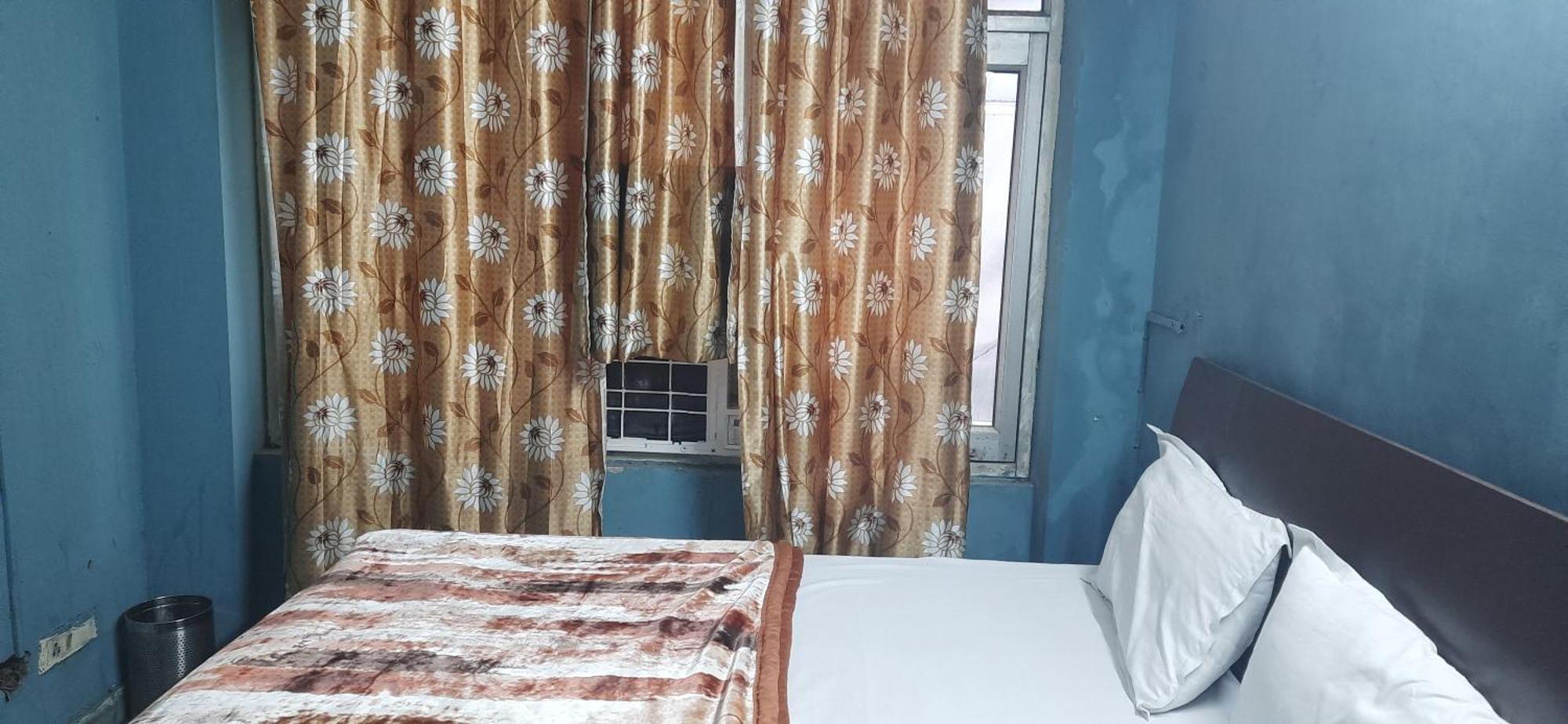 Hotel Golden Height Чандигарх Экстерьер фото